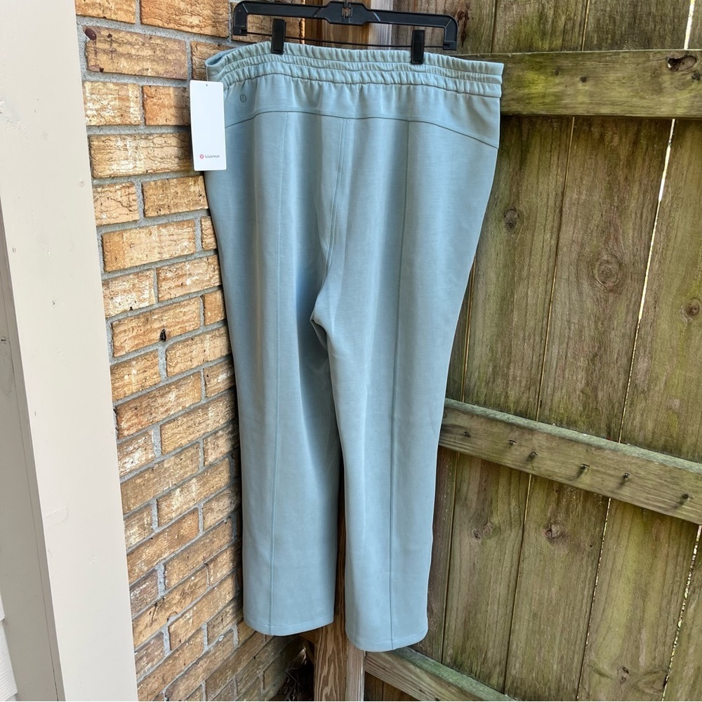 lululemon athletica Softstreme High Rise Sage Green Track Pants - Picture 5 of 6